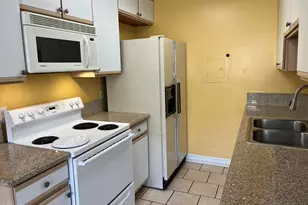 121 Sinclair Ave, Glendale, CA 91206 - Photo 4