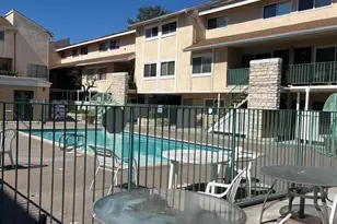 121 Sinclair Ave, Glendale, CA 91206 - Photo 14