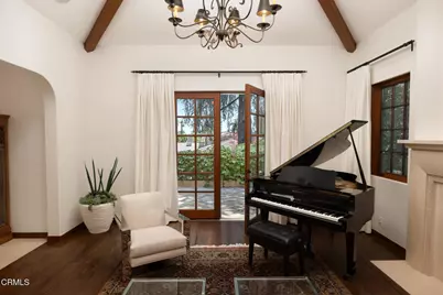 1925 Tondolea Lane, La Canada Flintridge, CA 91011 - Photo 8