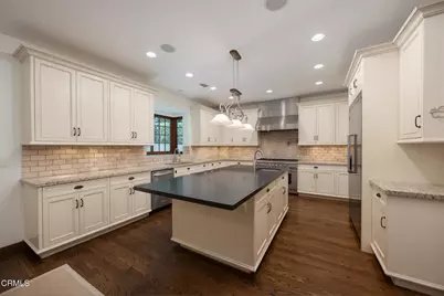 1925 Tondolea Lane, La Canada Flintridge, CA 91011 - Photo 12