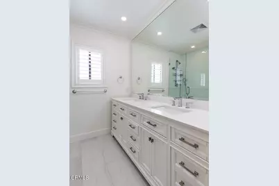 596 W Huntington Drive #A, Arcadia, CA 91007 - Photo 16