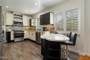 2145 Las Lunas St, Pasadena, CA 91107 - Photo 10