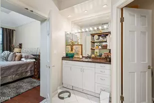 70 N Arroyo Blvd, Pasadena, CA 91105 - Photo 34