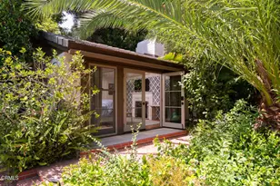 1115 S Oak Knoll Ave, Pasadena, CA 91106 - Photo 16