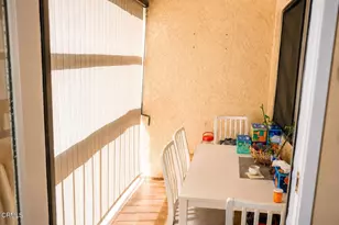 330 Burchett St, Glendale, CA 91203 - Photo 12