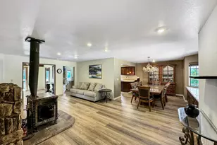 42791 Ursa Major Way, Big Bear Lake, CA 92315 - Photo 12