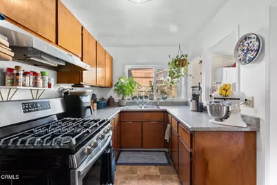 815 N Kenwood Street, Burbank, CA 91505 - Photo 24