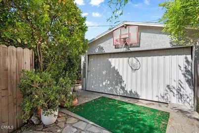 815 N Kenwood Street, Burbank, CA 91505 - Photo 16