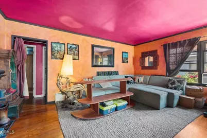815 N Kenwood Street, Burbank, CA 91505 - Photo 6