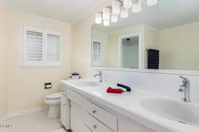 1300 S Marengo Avenue, Pasadena, CA 91106 - Photo 20