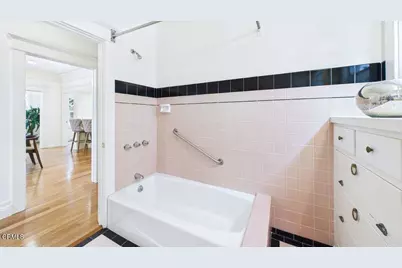 1232 N El Centro Avenue, Los Angeles, CA 90038 - Photo 24
