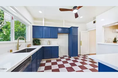 1232 N El Centro Avenue, Los Angeles, CA 90038 - Photo 16