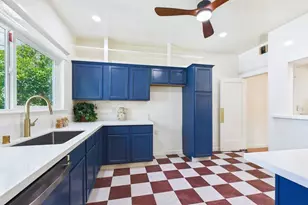 1232 N El Centro Ave, Los Angeles, CA 90038 - Photo 16