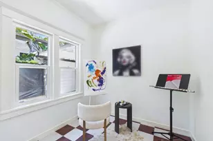 1232 N El Centro Ave, Los Angeles, CA 90038 - Photo 18