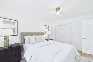 1232 N El Centro Ave, Los Angeles, CA 90038 - Photo 48