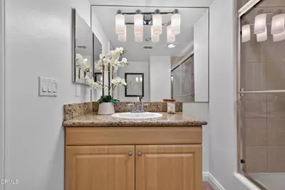2435 Florencita #105, Montrose, CA 91020 - Photo 18
