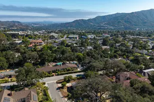 2137 Lyans Dr, La Canada Flintridge, CA 91011 - Photo 50