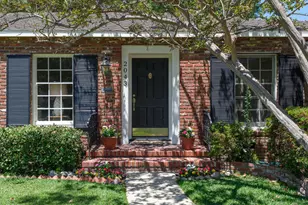 2043 Pepper Dr, Altadena, CA 91001 - Photo 2