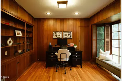 2067 E Woodlyn Road, Pasadena, CA 91104 - Photo 34