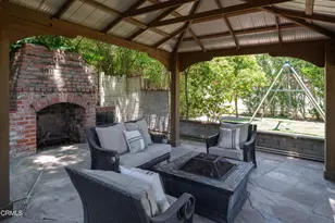 2067 E Woodlyn Rd, Pasadena, CA 91104 - Photo 46