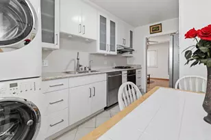 2005 Federal Ave, Los Angeles, CA 90025 - Photo 10