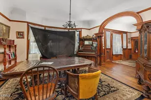 767 Garland Ave, Los Angeles, CA 90017 - Photo 18