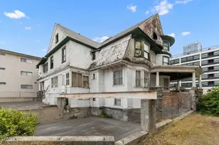767 Garland Ave, Los Angeles, CA 90017 - Photo 40