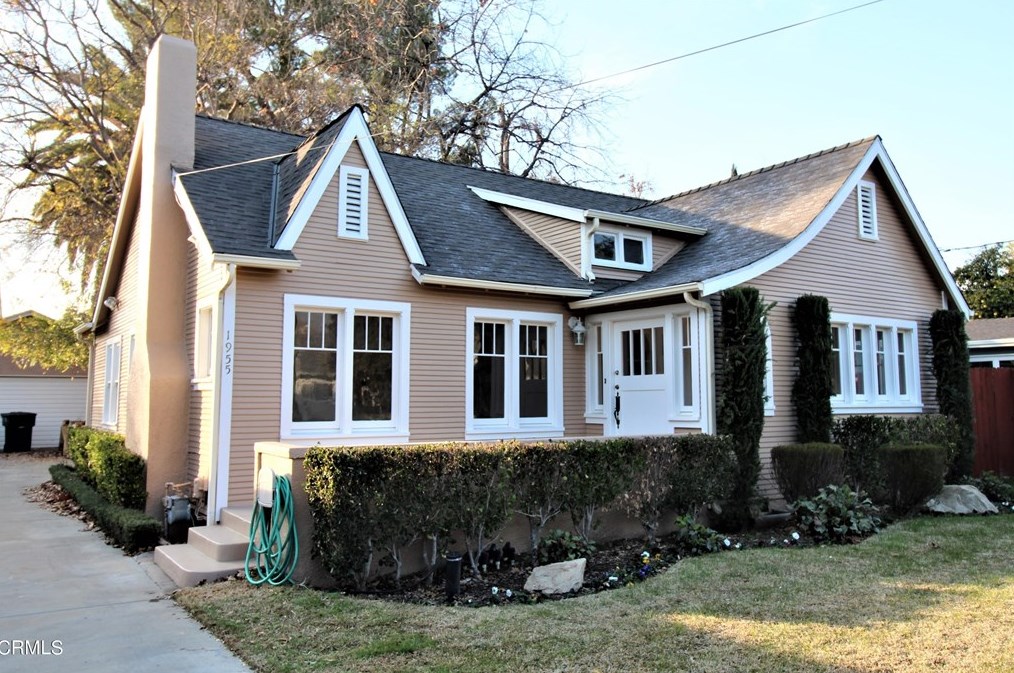 1955 Garfield Ave, Pasadena, CA 91104-1035