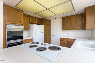 3810 San Augustine Drive, Glendale, CA 91206 - Photo 24