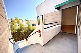 360 S Los Robles Ave, Pasadena, CA 91101 - Photo 6