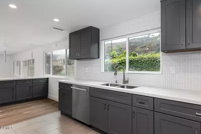 17104 Avenida De La Herradura, Los Angeles, CA 90272 - Photo 8