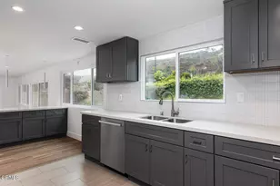 17104 Avenida de la Herradura, Los Angeles, CA 90272 - Photo 8