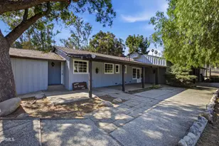 10400 McBroom St, Los Angeles, CA 91040 - Photo 2
