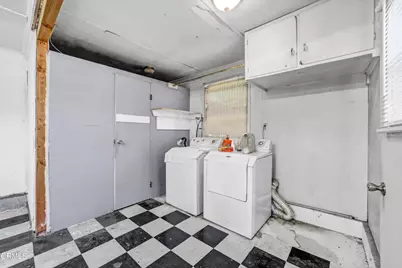 8254 Oswego Street, Sunland, CA 91040 - Photo 26