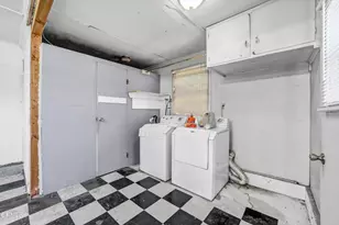 8254 Oswego St, Sunland, CA 91040 - Photo 26
