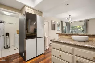 616 S Wilton Pl, Los Angeles, CA 90005 - Photo 14
