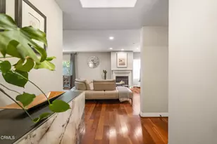 616 S Wilton Pl, Los Angeles, CA 90005 - Photo 2