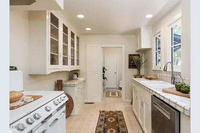 1265 N Holliston Avenue, Pasadena, CA 91104 - Photo 12