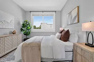 270 E Glenarm St, Pasadena, CA 91106 - Photo 38