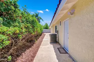 295 E Blue Mountain Way, Claremont, CA 91711 - Photo 36