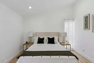 8408 Cozycroft Ave, Los Angeles, CA 91306 - Photo 22
