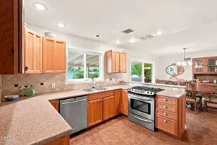 4721 Marwood Dr, Los Angeles, CA 90065 - Photo 12
