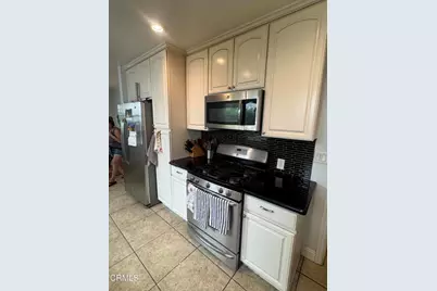 6867 Cantaloupe Avenue, Los Angeles, CA 91405 - Photo 12
