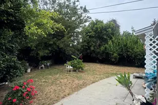 6867 Cantaloupe Ave, Los Angeles, CA 91405 - Photo 20