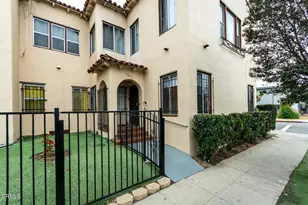 3201 W 21st St, Los Angeles, CA 90018 - Photo 2