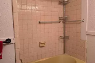 1637 N Garfield Ave, Pasadena, CA 91104 - Photo 16
