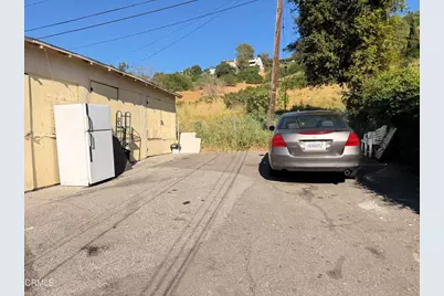 2408 2410 N Eastern Avenue, Los Angeles, CA 90032 - Photo 8