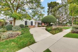 1115 W Briarcroft Rd, Claremont, CA 91711 - Photo 2