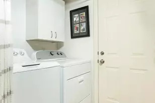 10059 Aspen Cir, Santa Fe Springs, CA 90670 - Photo 14