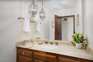 2420 Achilles Dr, Los Angeles, CA 90046 - Photo 26